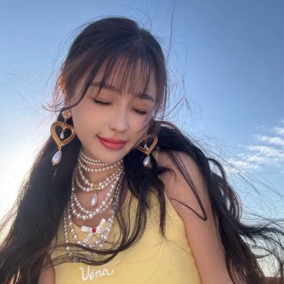 为了吃软饭，我嫁给了女帝